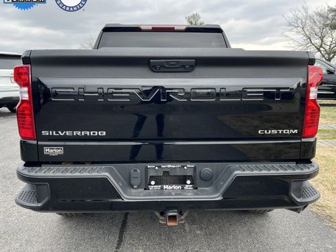 Used 2022 Chevrolet Silverado 1500 Custom image 6