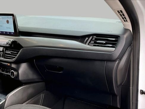 Used 2024 Ford Escape Active FWD image 17