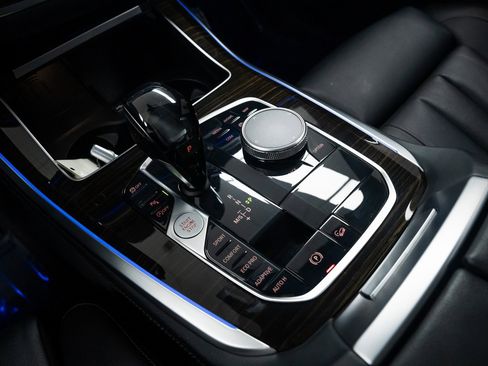 Used 2019 BMW X5 xDrive40i w/ Convenience Package image 15