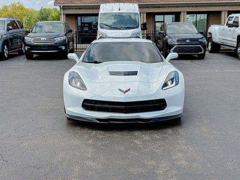 Used 2017 Chevrolet Corvette Stingray Coupe image 4