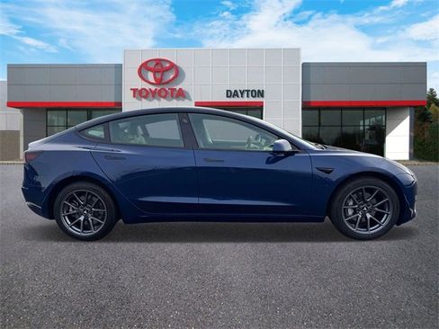 Used 2023 Tesla Model 3 Standard Range image 6