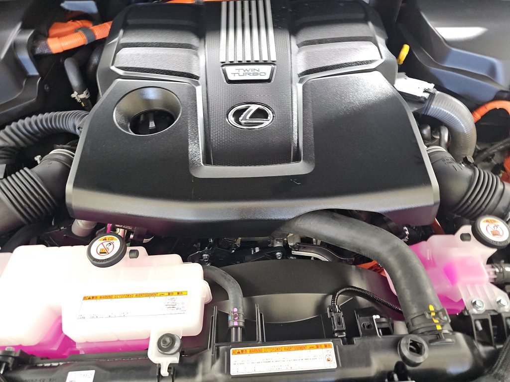 New 2026 Lexus LX 700h Luxury w/ Appearance Package AWD/4WD image 29