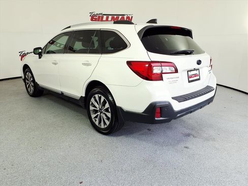 Used 2019 Subaru Outback 3.6R Touring image 6