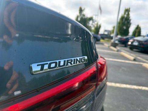 Used 2024 Honda Civic Touring image 8
