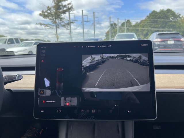 Used 2021 Tesla Model 3 Standard Range Plus RWD image 18