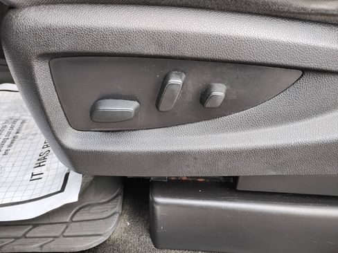 Used 2017 GMC Sierra 1500 SLE w/ SLE Value Package image 13