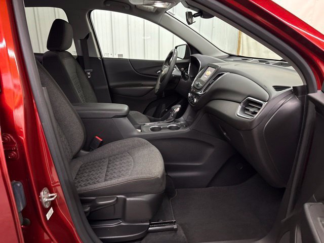 Used 2023 Chevrolet Equinox LT FWD image 25