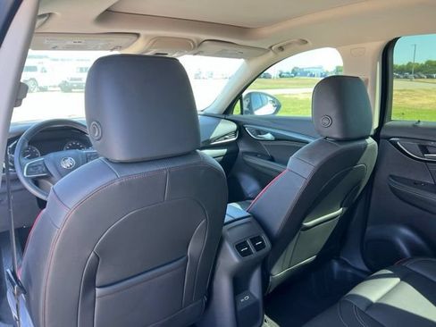 Used 2023 Buick Envision Essence w/ Sport Touring Package AWD/4WD image 11