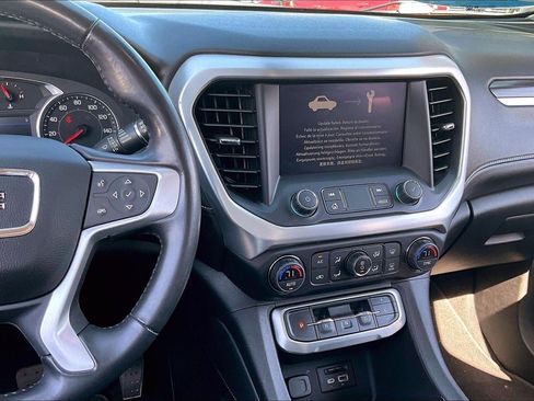 Used 2021 GMC Acadia SLT w/ Elevation Edition FWD image 9