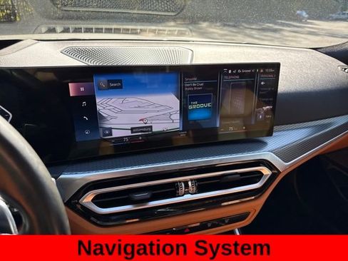 Used 2023 BMW 330i xDrive Sedan w/ M Sport Package image 22