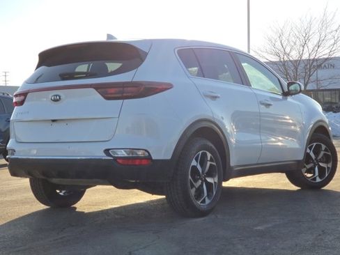 Used 2022 Kia Sportage LX image 10
