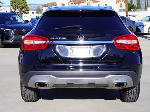 Used 2018 Mercedes-Benz GLA 250 image 6