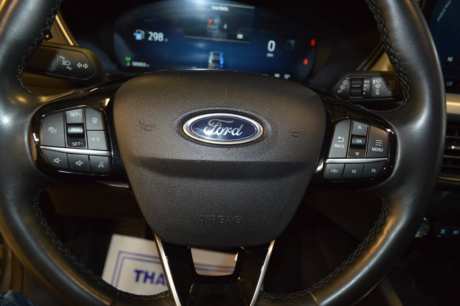 Used 2024 Ford Escape Platinum AWD/4WD image 18