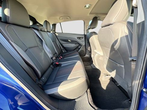 Certified 2025 Subaru Crosstrek 2.5i Limited w/ Crosstrek Mirror Package image 38