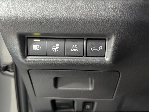 Used 2025 Toyota Grand Highlander AWD Hybrid image 15