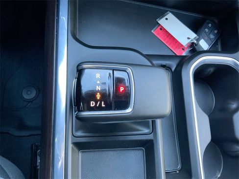 Used 2023 GMC Sierra 1500 SLT w/ SLT Premium Plus Package image 16