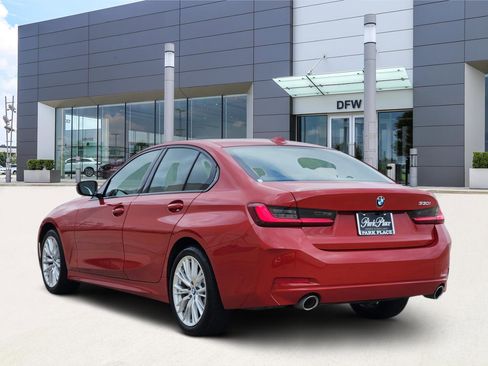 Used 2023 BMW 330i Sedan image 4