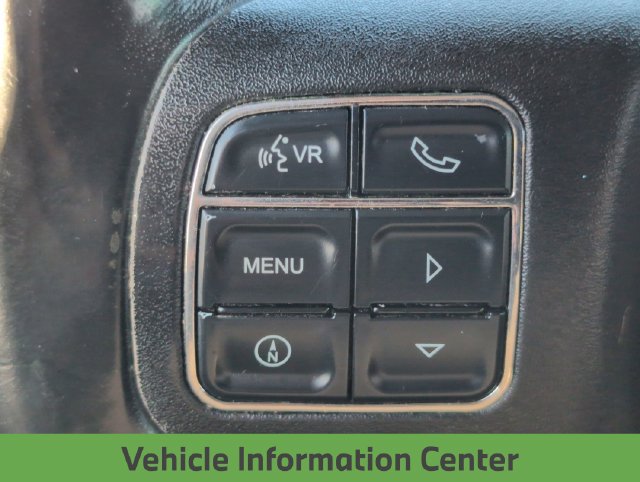 Used 2011 Jeep Wrangler Unlimited Sahara w/ Connectivity Group AWD/4WD image 23