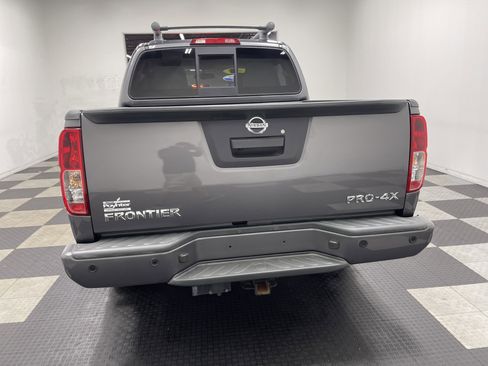 Used 2021 Nissan Frontier PRO-4X w/ Pro-4x Utility Package AWD/4WD image 3