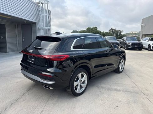 Certified 2025 Audi Q5 Premium Plus w/ Premium Plus AWD/4WD image 6