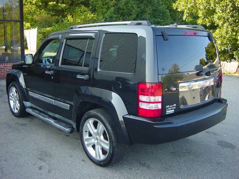 Used 2012 Jeep Liberty Limited Jet w/ Comfort/Convenience Group AWD/4WD image 6