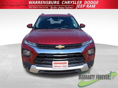 Used 2023 Chevrolet TrailBlazer LT w/ Convenience Package FWD image 10