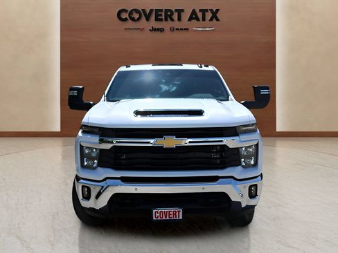 Used 2025 Chevrolet Silverado 3500 LT w/ Safety Package AWD/4WD image 8
