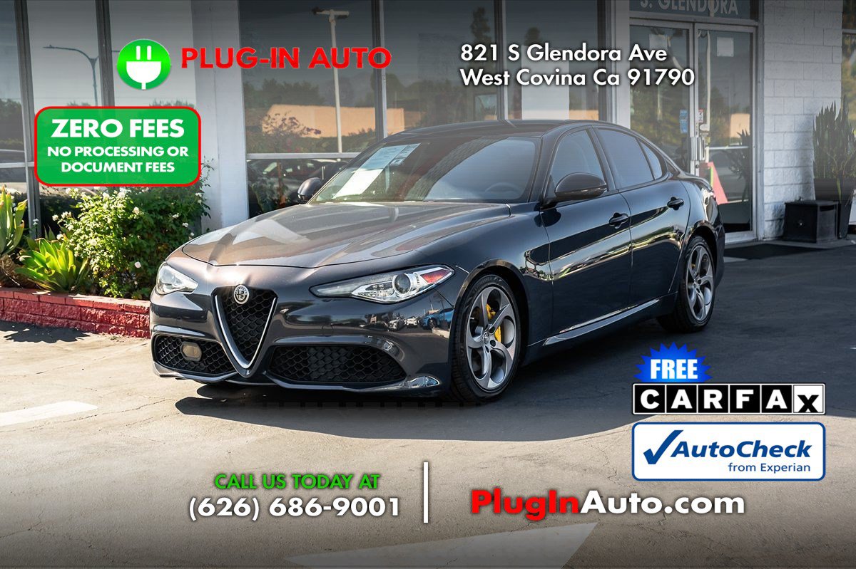 Used 2019 Alfa Romeo Giulia w/ Quick Order Package 22K Sport RWD image 1