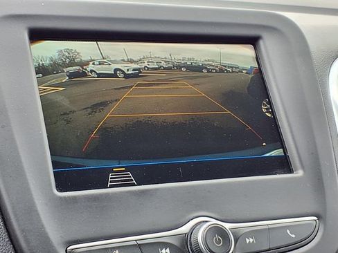 Used 2019 Chevrolet Equinox LT image 8