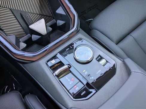 Certified 2025 BMW X3 xDrive30i w/ Convenience Package image 12