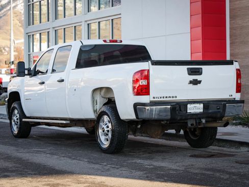 Used 2014 Chevrolet Silverado 2500 W/T image 6