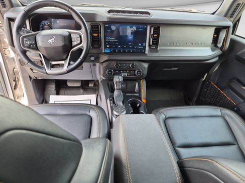 Used 2024 Ford Bronco Badlands AWD/4WD image 29