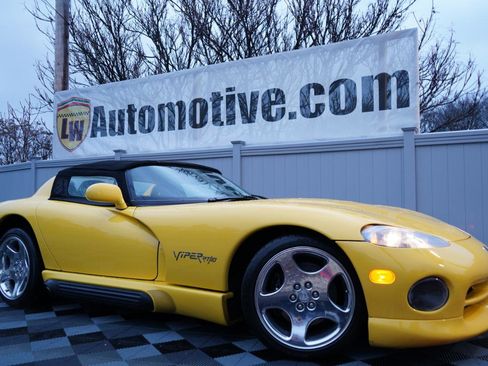 Used 1994 Dodge Viper RT/10 image 83