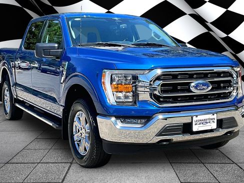 Used 2023 Ford F150 XLT w/ Equipment Group 302A High AWD/4WD image 11