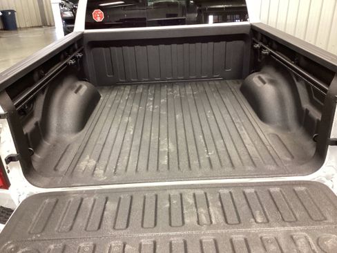 New 2026 RAM 1500 4x4 Crew Cab image 6