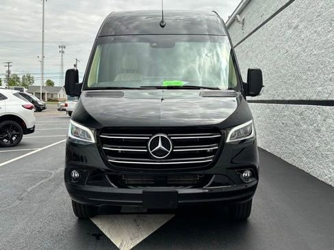 Used 2021 Mercedes-Benz Sprinter 3500 image 5