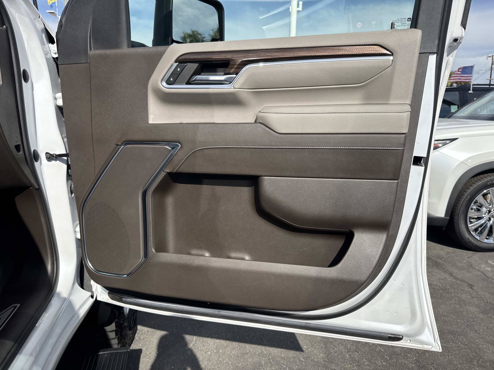 Used 2024 Chevrolet Silverado 3500 LT w/ Convenience Package AWD/4WD image 31