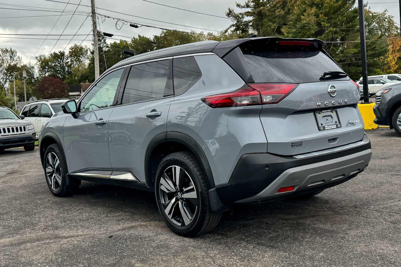 Used 2021 Nissan Rogue SL w/ Premium Package AWD/4WD image 5