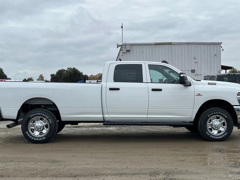 New 2026 RAM 2500 Tradesman image 2
