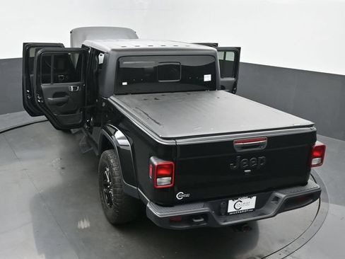 Used 2022 Jeep Gladiator Sport AWD/4WD image 62
