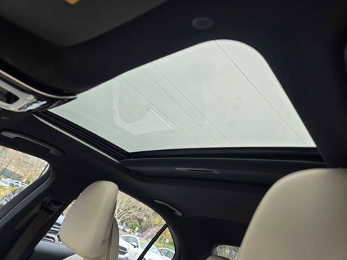 Used 2025 Mercedes-Benz C 300 4MATIC Sedan image 26