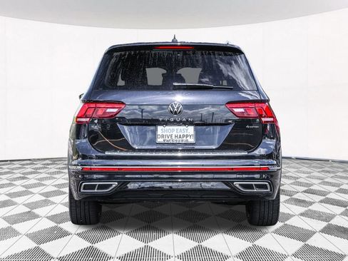 Used 2022 Volkswagen Tiguan SEL R-Line AWD/4WD image 13