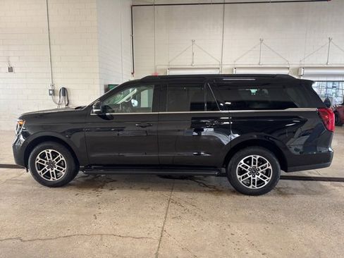 Used 2025 Ford Expedition Max Active image 6