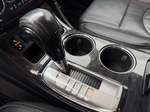 Used 2017 Buick Enclave Leather AWD/4WD image 33