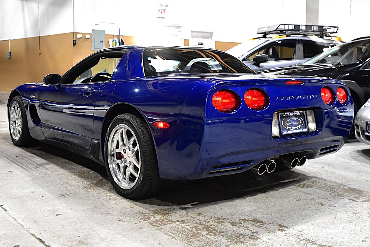 Used 2004 Chevrolet Corvette Z06 w/ Z06 Preferred Equipment Group RWD image 12