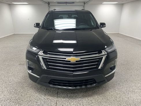 Used 2023 Chevrolet Traverse LT w/ LPO, Floor Liner Package AWD/4WD image 3