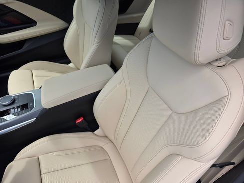 New 2026 BMW 230i Coupe w/ Premium Package RWD image 9