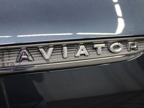 Used 2022 Lincoln Aviator Reserve w/ Equipment Group 201A AWD/4WD image 57