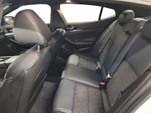 Used 2023 Nissan Maxima SR w/ Sport Mat Group image 20