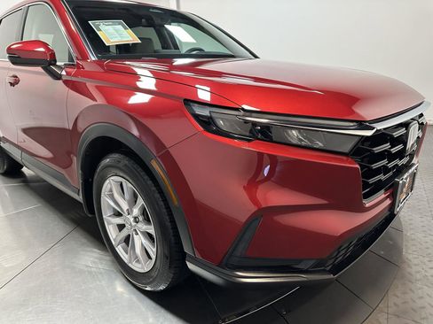 Used 2024 Honda CR-V EX image 3